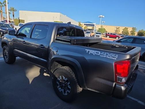 2017 Toyota Tacoma TRD OFF ROAD