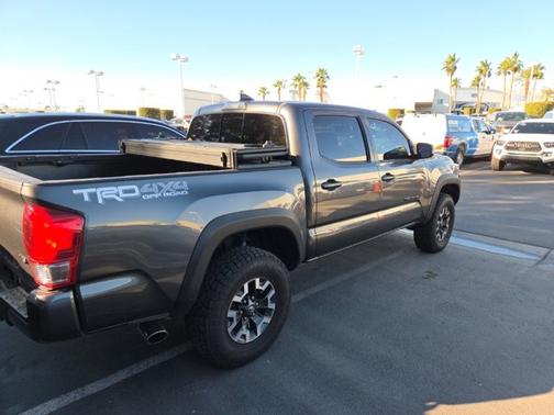 2017 Toyota Tacoma TRD OFF ROAD