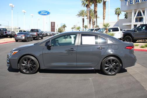 Midnight Black Metallic 2024 Toyota Corolla SE