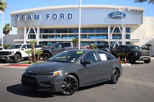Midnight Black Metallic 2024 Toyota Corolla SE