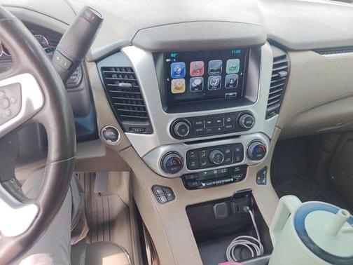 Dark Sky Metallic 2020 GMC Yukon XL SLT