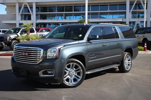 Dark Sky Metallic 2020 GMC Yukon XL SLT