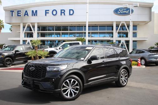 AGATE BLACK METALLIC 2025 Ford Explorer ST-LINE