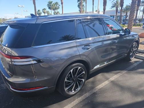 ASHER GRAY MET CC 2023 Lincoln Aviator RESERVE