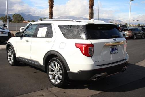 2022 Ford Explorer PLATINUM