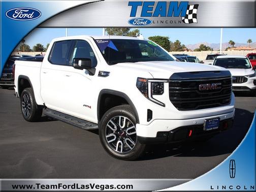 2023 GMC Sierra 1500 AT4