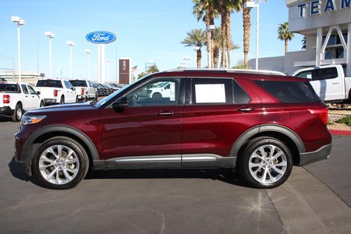 2022 Ford Explorer PLATINUM