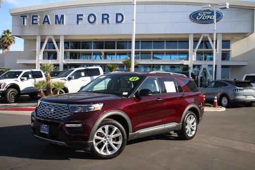 BURGUNDY VELVET MET TINT CC 2022 Ford Explorer PLATINUM