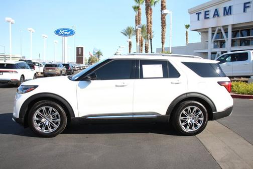STAR WHITE MET TRI-COAT 2025 Ford Explorer PLATINUM