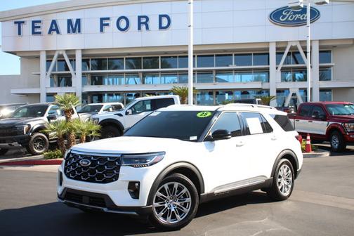 STAR WHITE MET TRI-COAT 2025 Ford Explorer PLATINUM