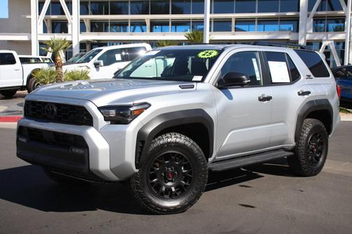 2025 Toyota 4Runner TRD OFF ROAD PREMIUM