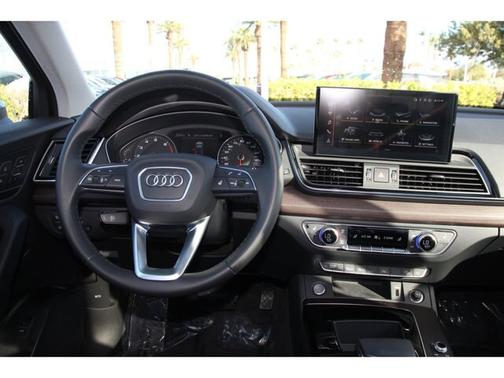 2022 Audi Q5 40 PREMIUM