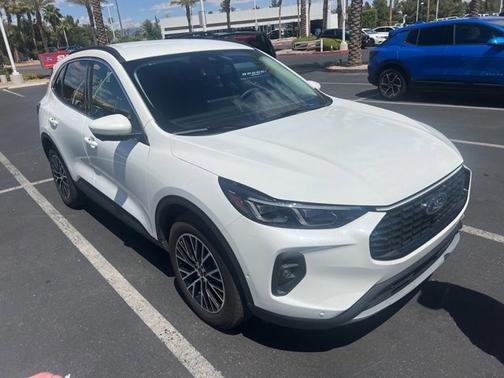 STAR WHITE METALLIC TRI-COA 2023 Ford Escape PHEV