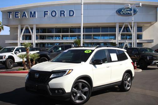 White Diamond Pearl 2019 Honda Passport TOURING