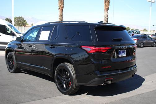 Mosaic Black Metallic 2023 Chevrolet Traverse PREMIER
