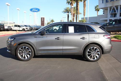 ASHER GRAY MET CC 2023 Lincoln Nautilus RESERVE