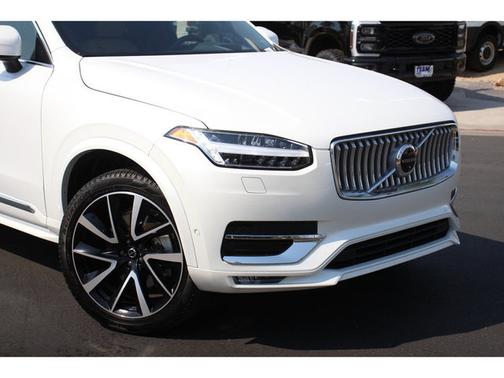 2024 Volvo XC90 B6 ULTIMATE BRIGHT THEME 7-SEATER