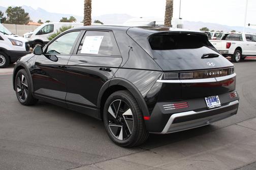 2025 Hyundai IONIQ 5 SE STANDARD RANGE