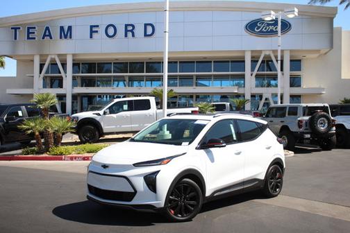 Summit White 2023 Chevrolet Bolt EUV PREMIER