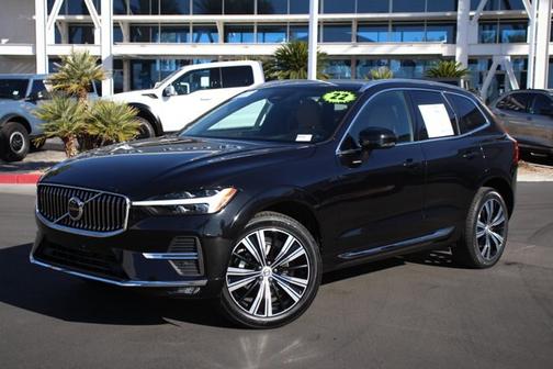 2022 Volvo XC60 B5 INSCRIPTION