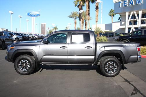 2022 Toyota Tacoma TRD OFF ROAD