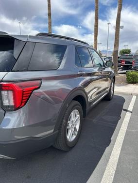 CARBONIZED GRAY METALLIC 2025 Ford Explorer ACTIVE