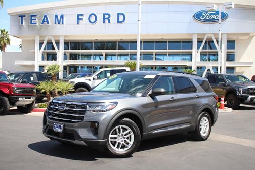 CARBONIZED GRAY METALLIC 2025 Ford Explorer ACTIVE