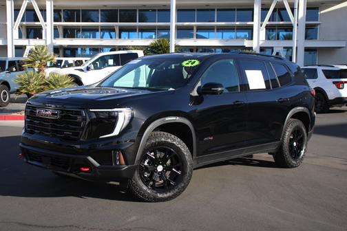 2024 GMC Acadia AT4