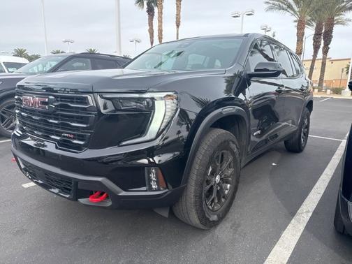 2024 GMC Acadia AT4