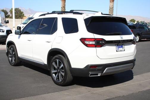 Platinum White Pearl 2025 Honda Pilot TOURING