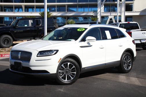 PRISTINE WHITE MET 3C 2022 Lincoln Nautilus STANDARD