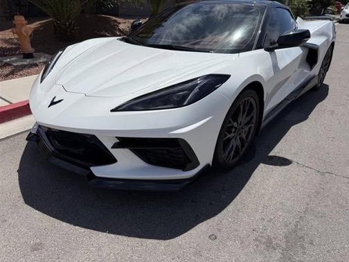 Arctic White 2024 Chevrolet Corvette STINGRAY W/3LT