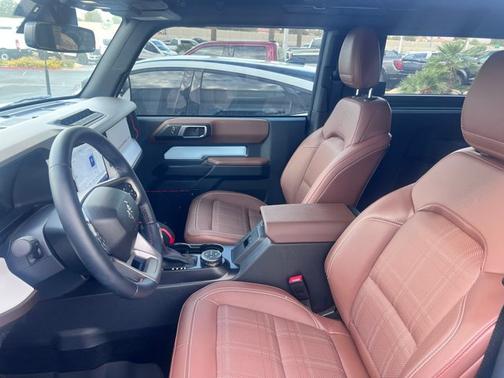 ROBIN'S EGG BLUE 2024 Ford Bronco HERITAGE LIMITED EDITION