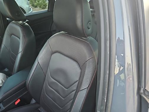 2022 Volkswagen Jetta 2.0T AUTOBAHN