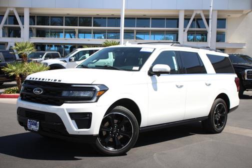 STAR WHITE MET TRI-COAT 2023 Ford Expedition LIMITED