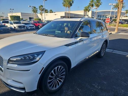 PRISTINE WHITE MET 3C 2023 Lincoln Aviator RESERVE