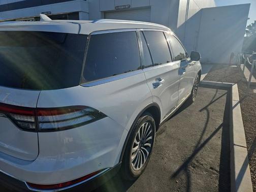 PRISTINE WHITE MET 3C 2023 Lincoln Aviator RESERVE