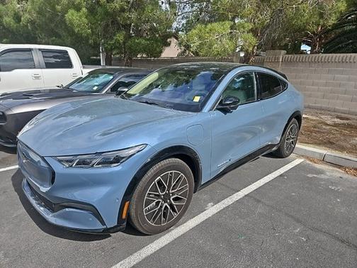 2024 Ford Mustang Mach-E PREMIUM