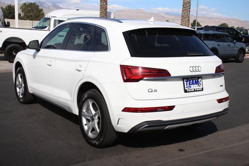 Ibis White 2021 Audi Q5 45 QUATTRO PREMIUM
