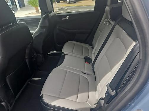 VAPOR BLUE METALLIC 2023 Ford Escape PLATINUM