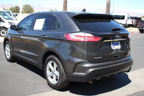 MAGNETIC METALLIC 2020 Ford Edge SE