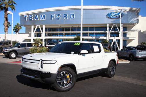 2023 Rivian R1T ADVENTURE QUAD MOTOR LARGE PACK