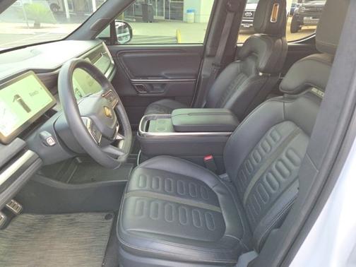 2023 Rivian R1T ADVENTURE QUAD MOTOR LARGE PACK