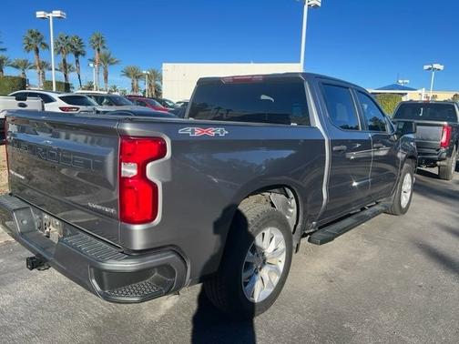 2021 Chevrolet Silverado 1500 CUSTOM