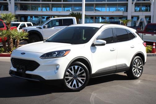 STAR WHITE METALLIC TRI-COA 2020 Ford Escape TITANIUM