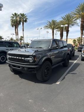 CARBONIZED GRAY METALLIC 2024 Ford Bronco WILDTRAK