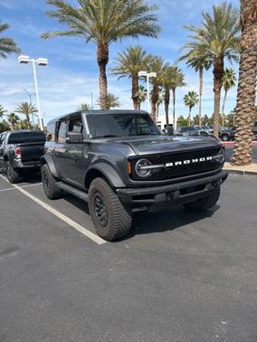 CARBONIZED GRAY METALLIC 2024 Ford Bronco WILDTRAK