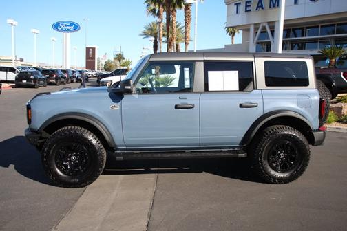 AZURE GRAY MET TRI-COAT 2023 Ford Bronco WILDTRAK