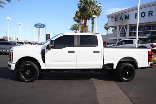 OXFORD WHITE 2024 Ford F-250 XL