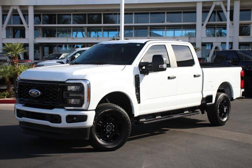 OXFORD WHITE 2024 Ford F-250 XL